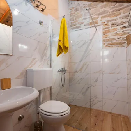 Ferienhaus Kuca Za Odmor Kamen *